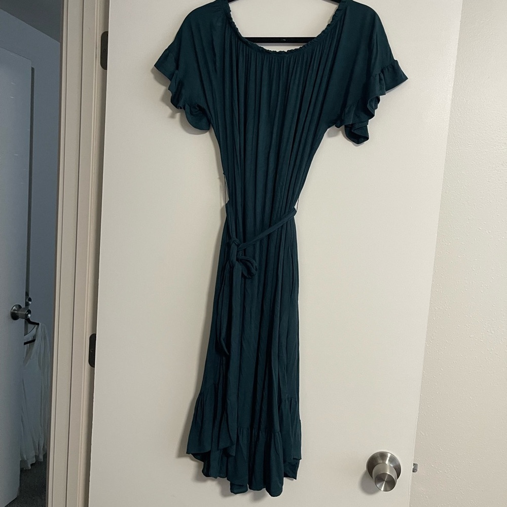 Women's Midi Dress with Ruffle Sleeves and Self-Tie Waist with Pockets - Emerald